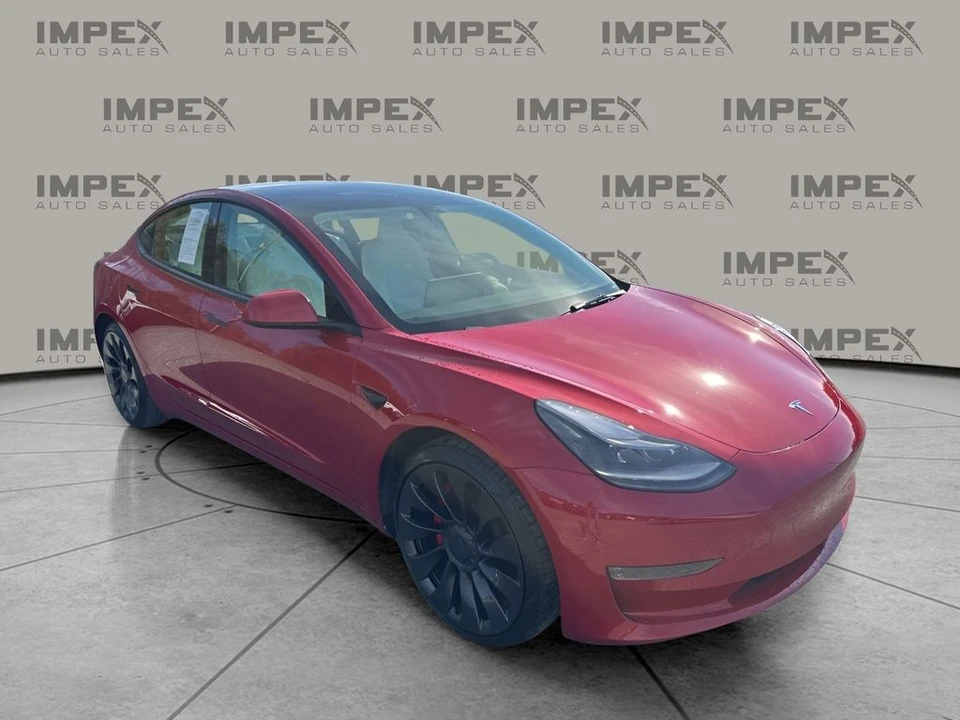 2023 Tesla Model 3 Performance - Image 7 of 12