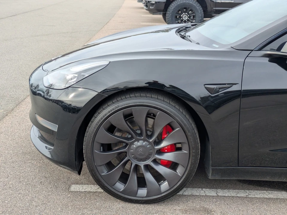 2023 Tesla Model 3 Performance - Image 11 of 12