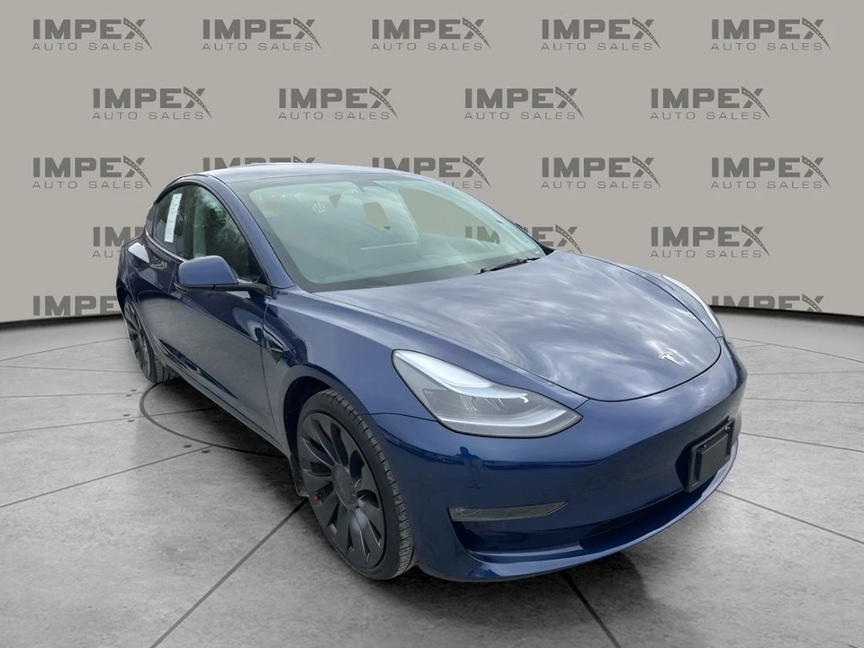 2023 Tesla Model 3 Performance - Image 7 of 12