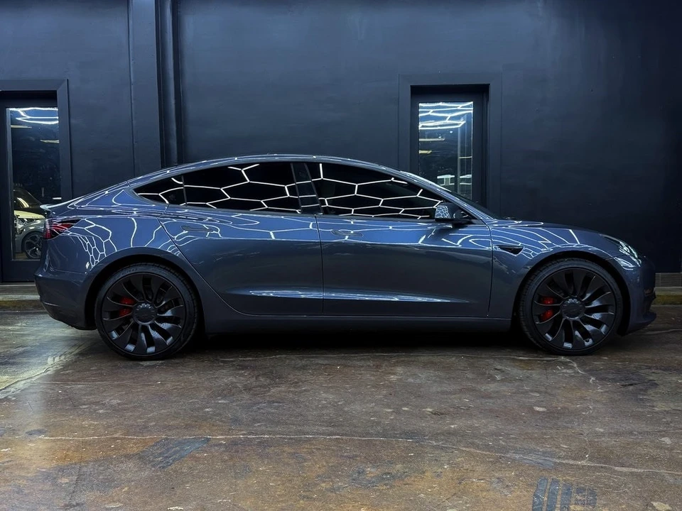2023 Tesla Model 3 Performance - Image 10 of 12