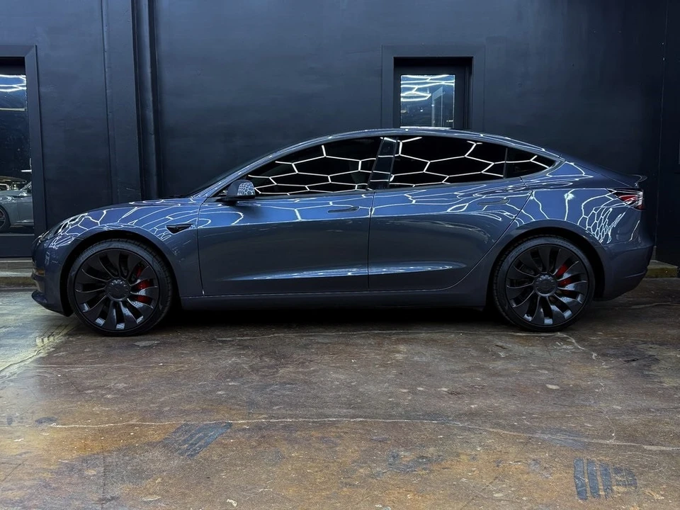 2023 Tesla Model 3 Performance - Image 5 of 12
