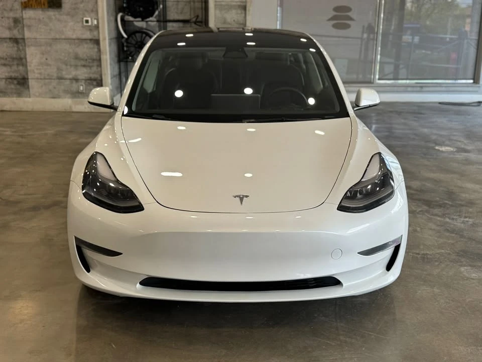 2023 Tesla Model 3 Performance - Image 2 of 8