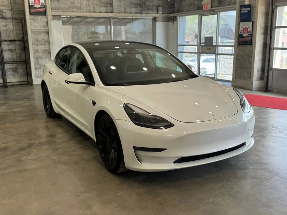 2023 Tesla Model 3 Performance - Image 7 of 8