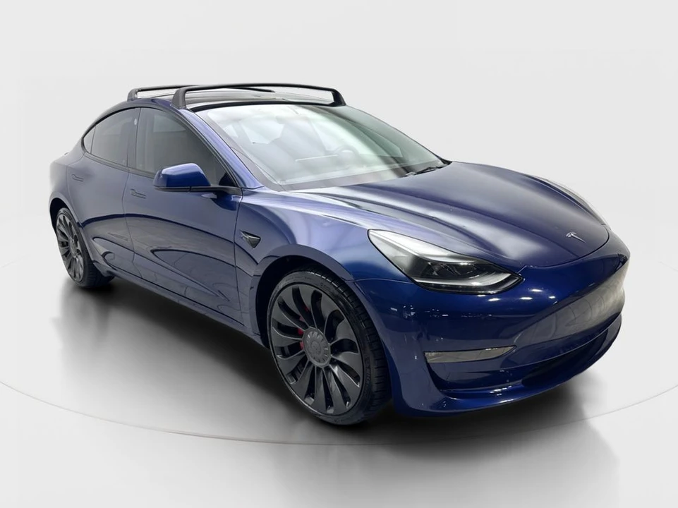 2023 Tesla Model 3 Performance - Image 4 of 21