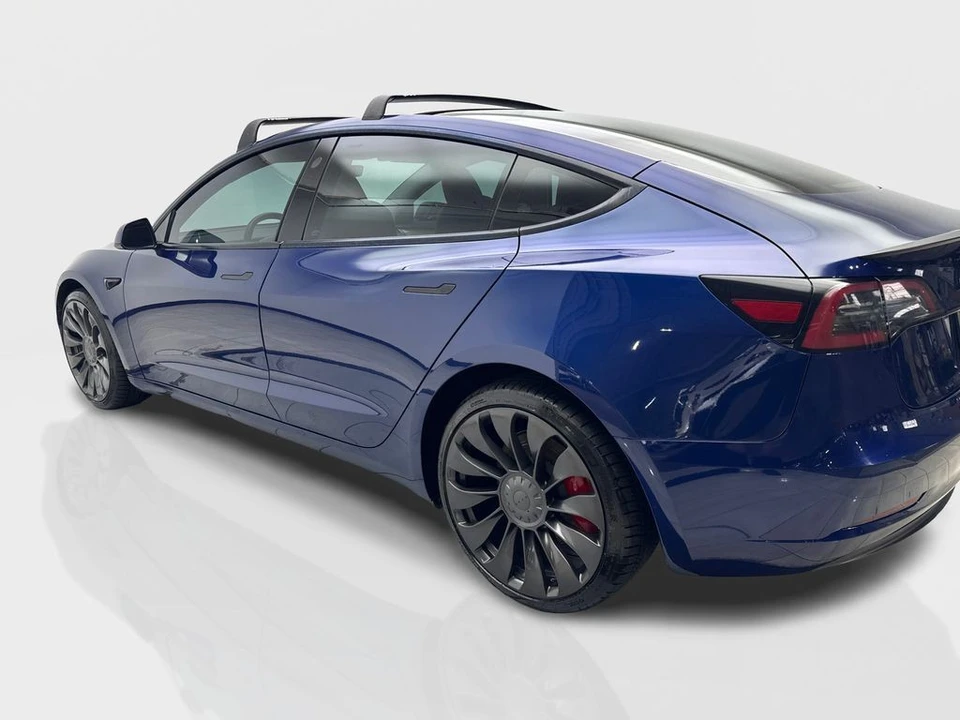 2023 Tesla Model 3 Performance - Image 14 of 21