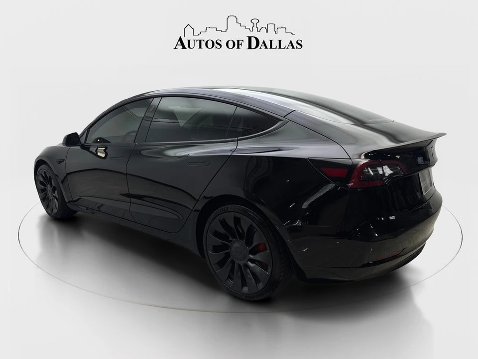 2023 Tesla Model 3 Performance - Image 9 of 21