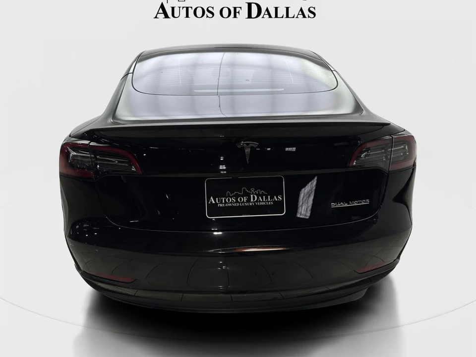 2023 Tesla Model 3 Performance - Image 7 of 21