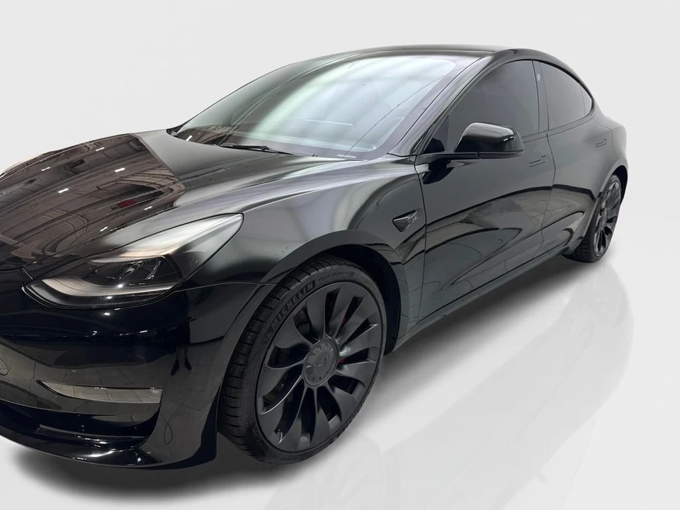 2023 Tesla Model 3 Performance - Image 11 of 21