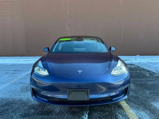 2023 Tesla Model 3 Performance - Image 2 of 18