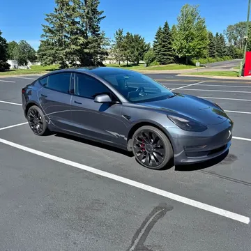 2023 Tesla Model 3 Performance