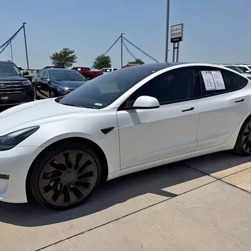 2023 Tesla Model 3 Performance