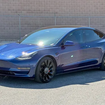 2023 Tesla Model 3 · Performance Sedan 4D