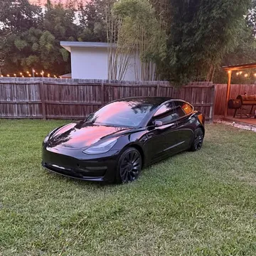 2023 Tesla Model 3 Performance