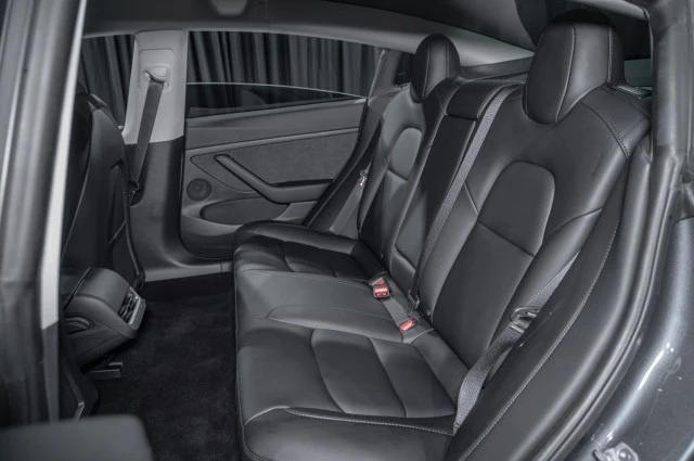 2023 Tesla Model 3 Performance - Image 11 of 12