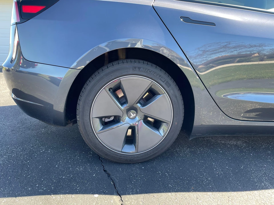 2023 Tesla Model 3 - Image 30 of 31