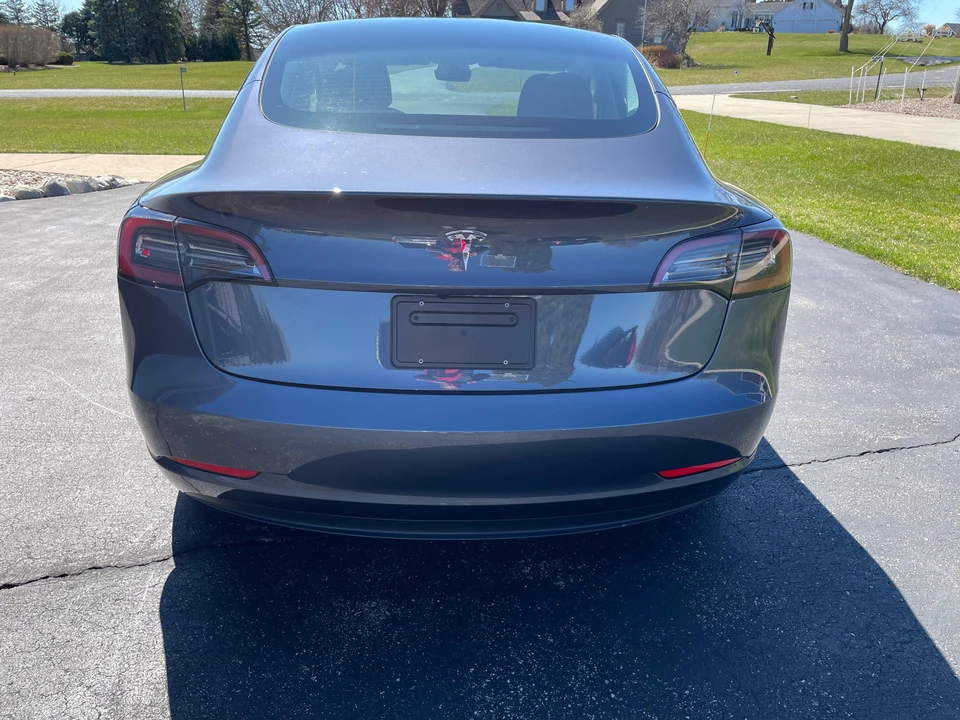 2023 Tesla Model 3 - Image 14 of 31