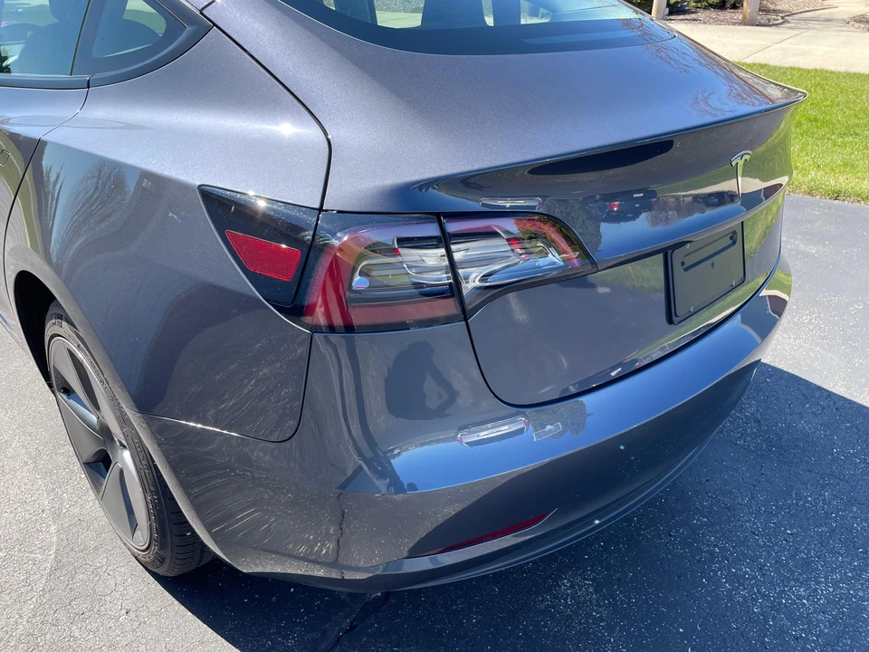 2023 Tesla Model 3 - Image 23 of 31