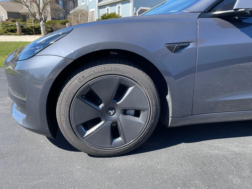 2023 Tesla Model 3 - Image 28 of 31