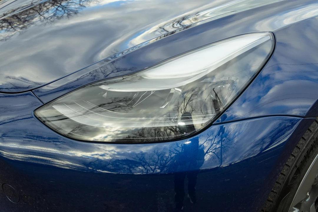 2023 Tesla Model 3 - Image 21 of 31