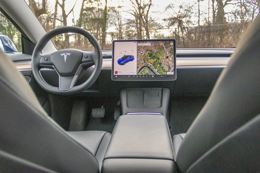 2023 Tesla Model 3 - Image 30 of 31