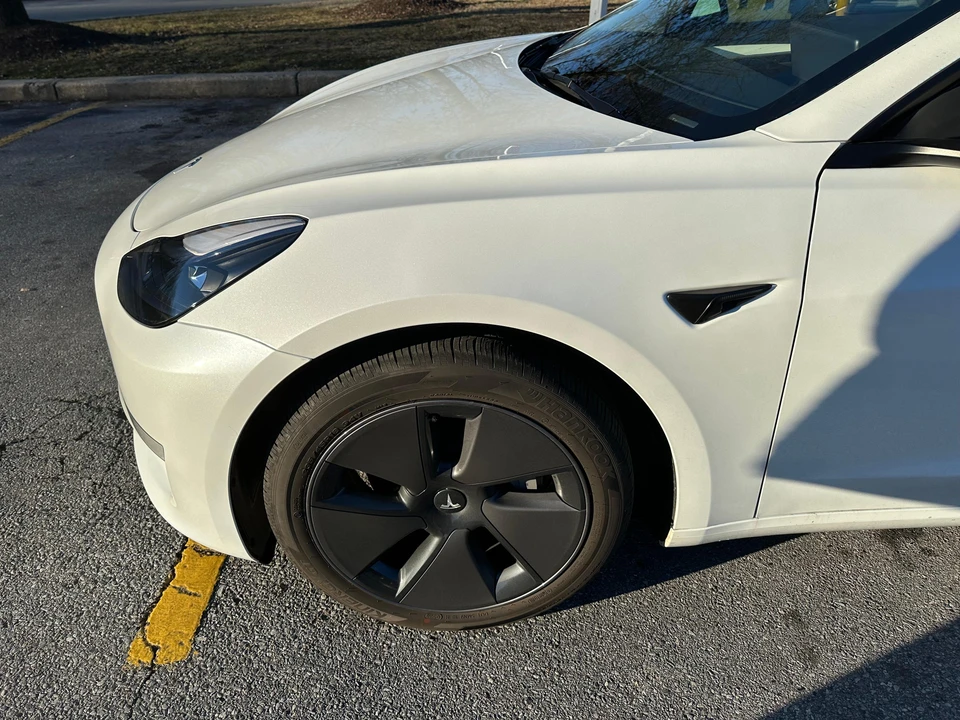 2023 Tesla Model 3 - Image 28 of 31