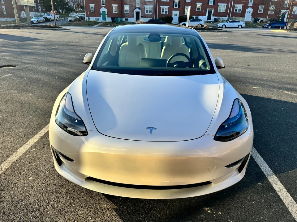 2023 Tesla Model 3 - Image 6 of 31