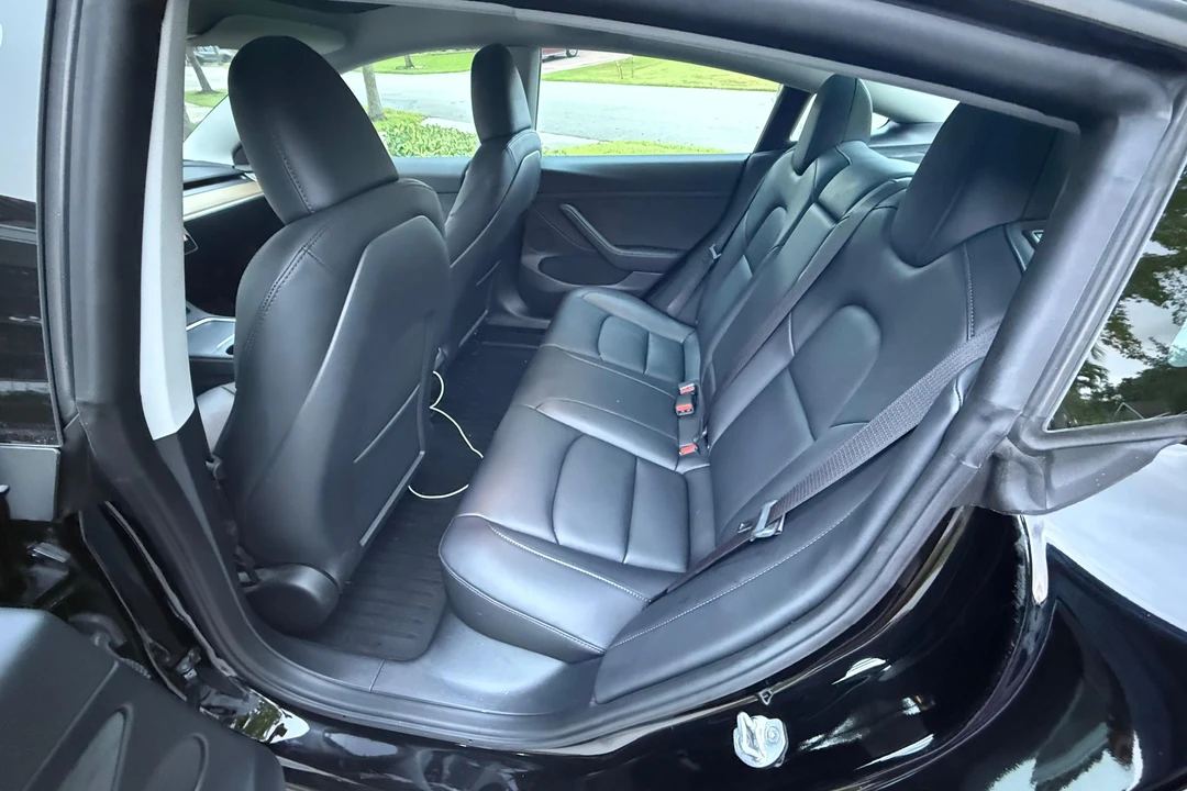 2023 Tesla Model 3 - Image 29 of 31