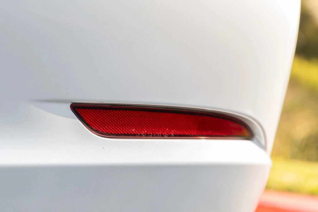 2023 Tesla Model 3 - Image 20 of 31