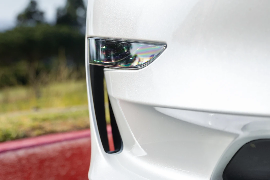 2023 Tesla Model 3 - Image 10 of 31