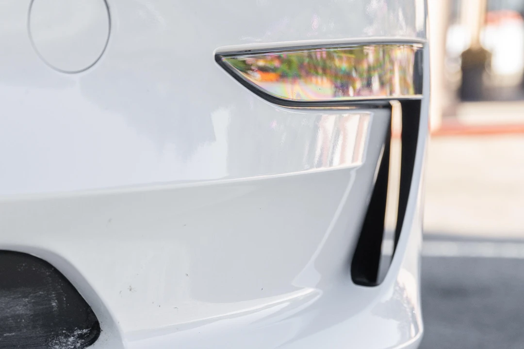 2023 Tesla Model 3 - Image 14 of 31
