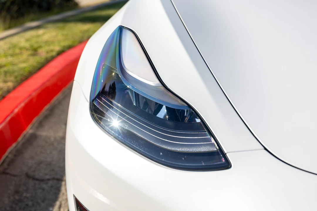 2023 Tesla Model 3 - Image 9 of 31