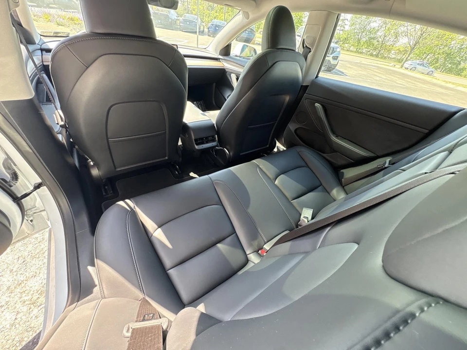 2023 Tesla Model 3 - Image 9 of 17