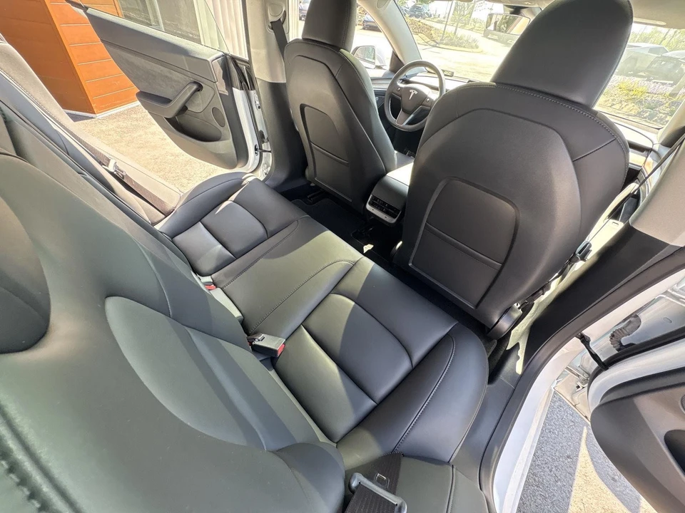 2023 Tesla Model 3 - Image 11 of 17