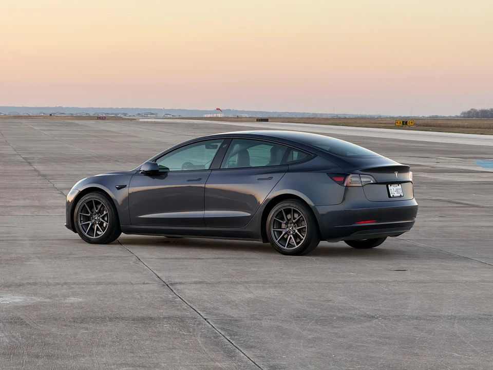 2023 Tesla Model 3 - Image 13 of 24