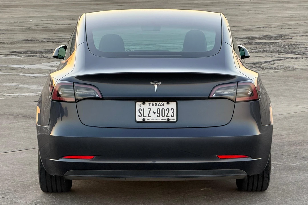 2023 Tesla Model 3 - Image 5 of 24