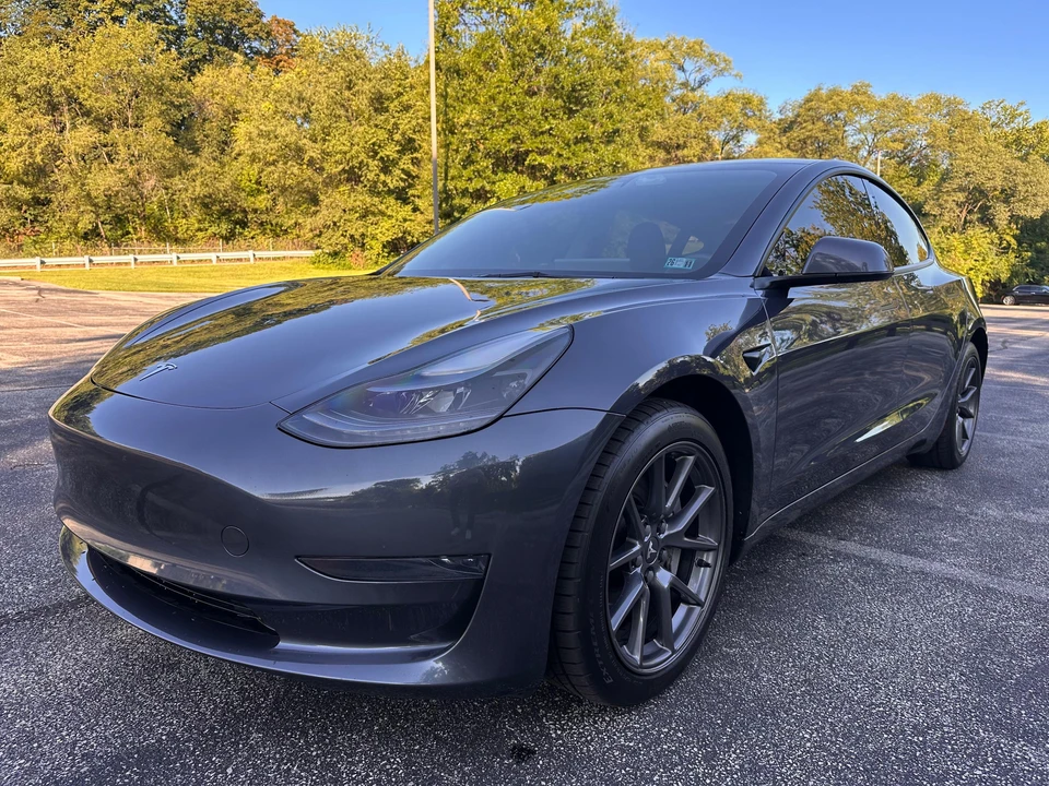 2023 Tesla Model 3 - Image 6 of 31