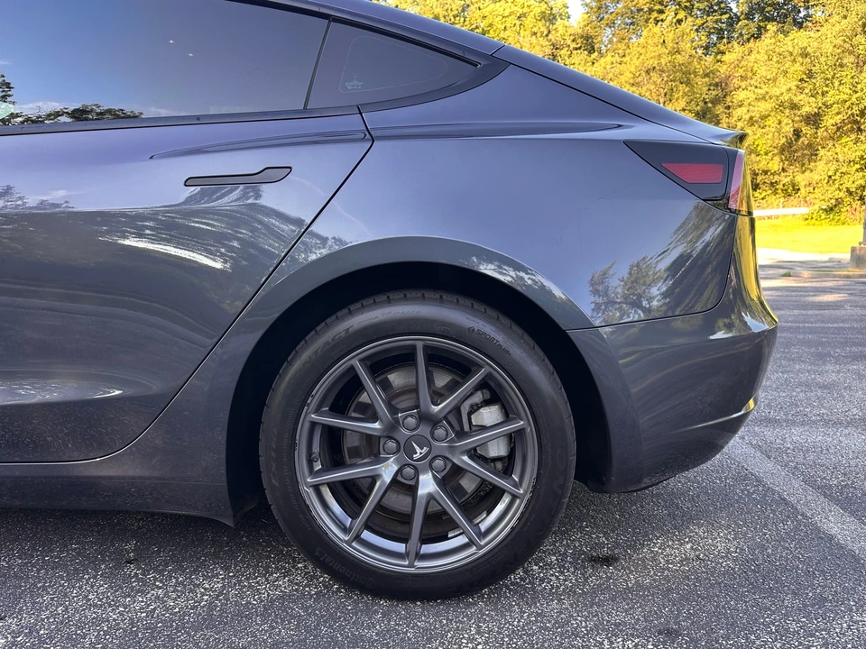 2023 Tesla Model 3 - Image 20 of 31