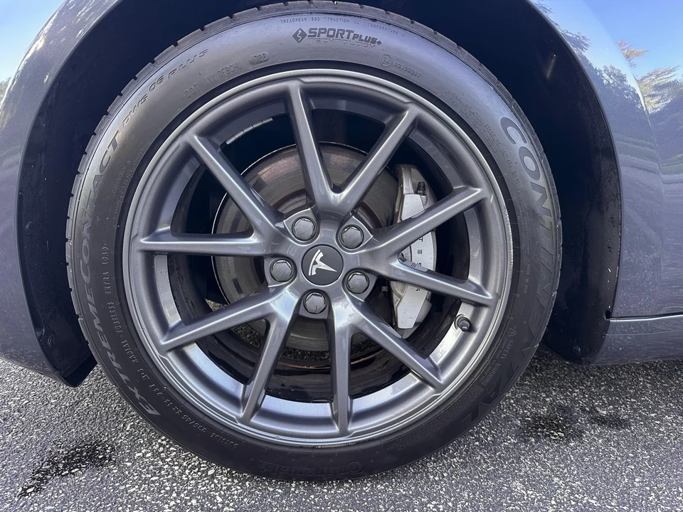 2023 Tesla Model 3 - Image 27 of 31