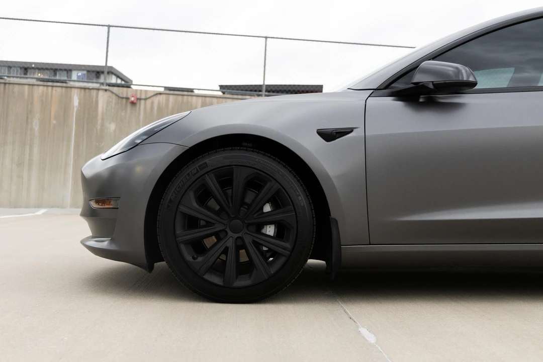 2023 Tesla Model 3 - Image 12 of 31