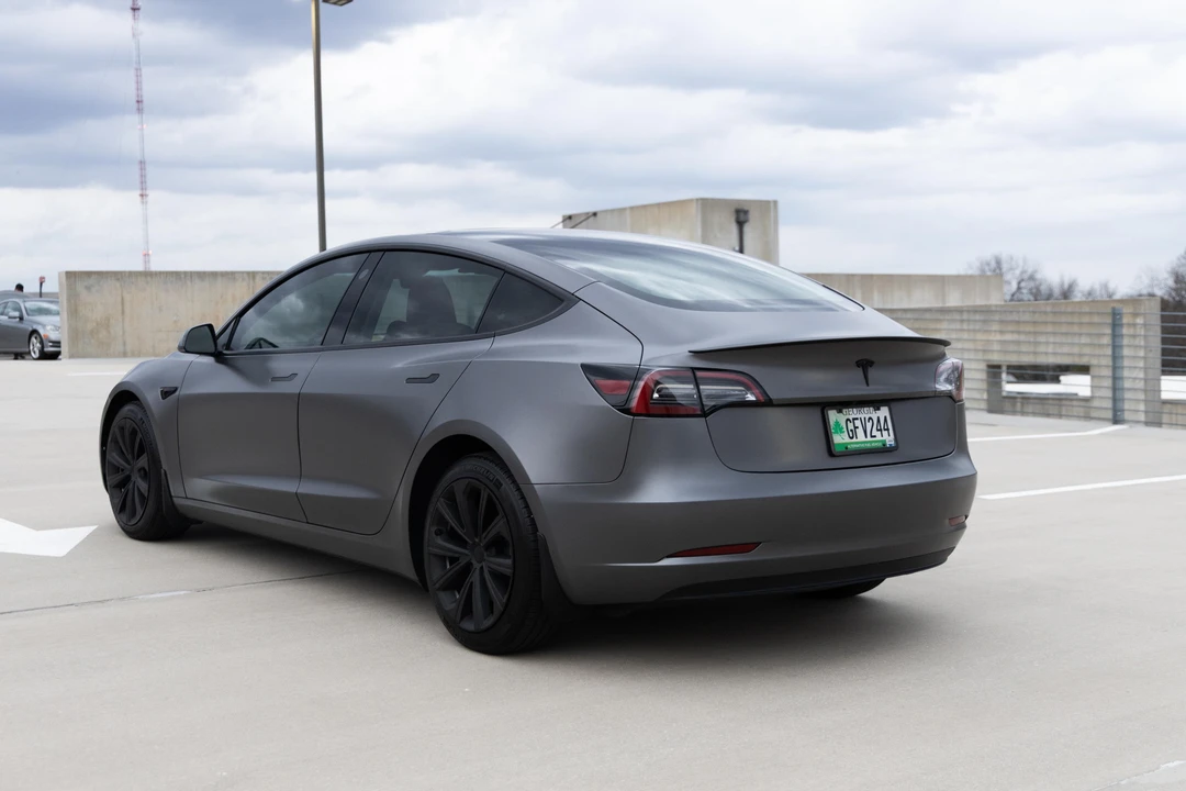 2023 Tesla Model 3 - Image 7 of 31