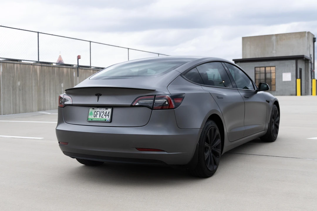 2023 Tesla Model 3 - Image 8 of 31