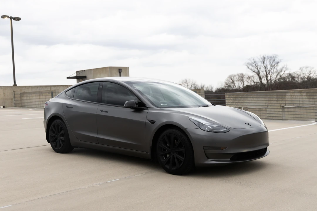 2023 Tesla Model 3 - Image 9 of 31