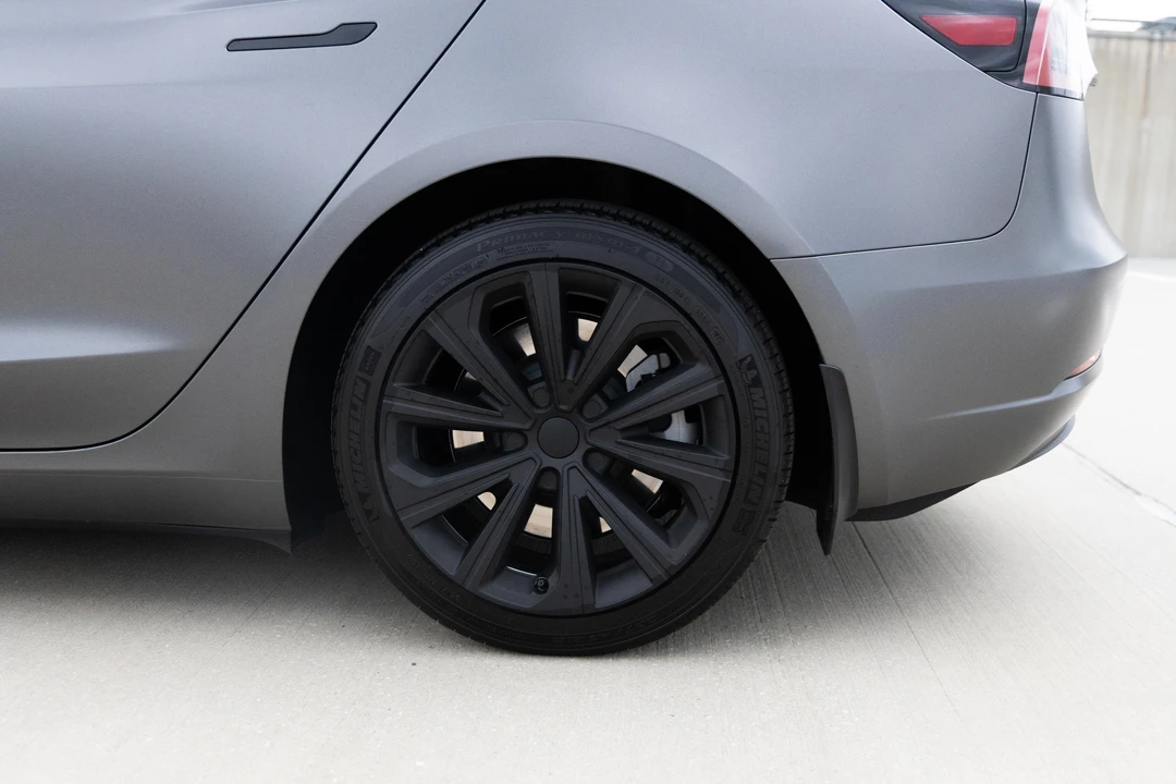 2023 Tesla Model 3 - Image 20 of 31