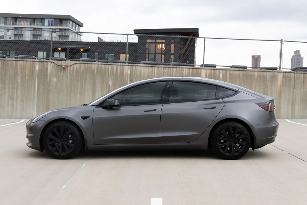 2023 Tesla Model 3 - Image 6 of 31