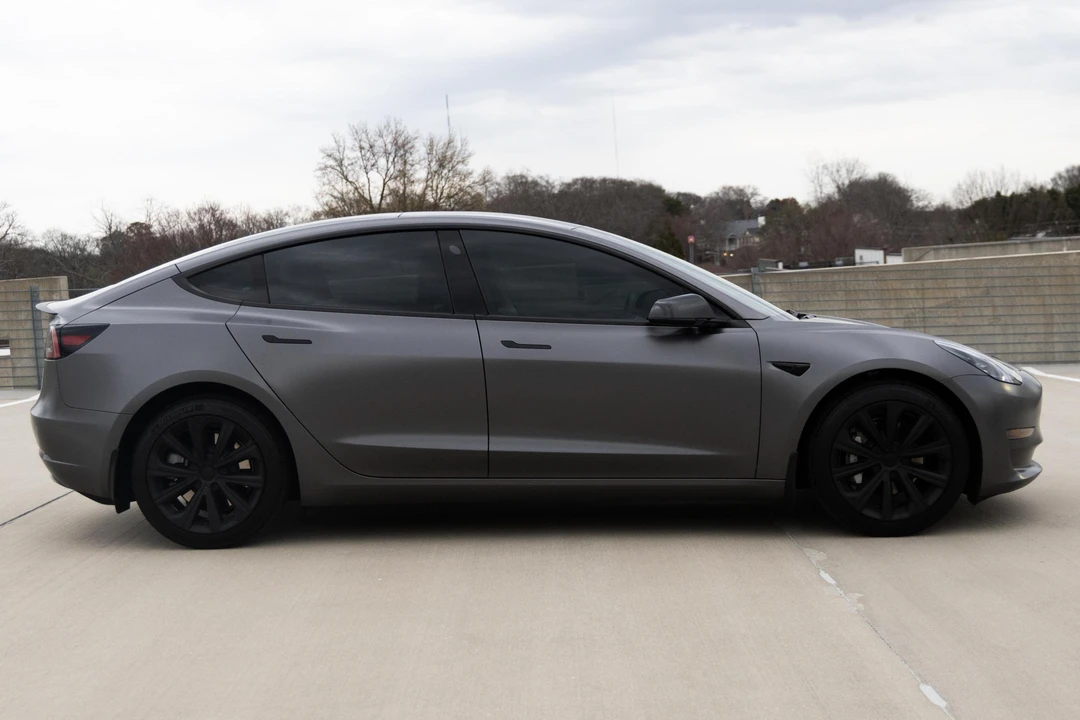 2023 Tesla Model 3 - Image 3 of 31