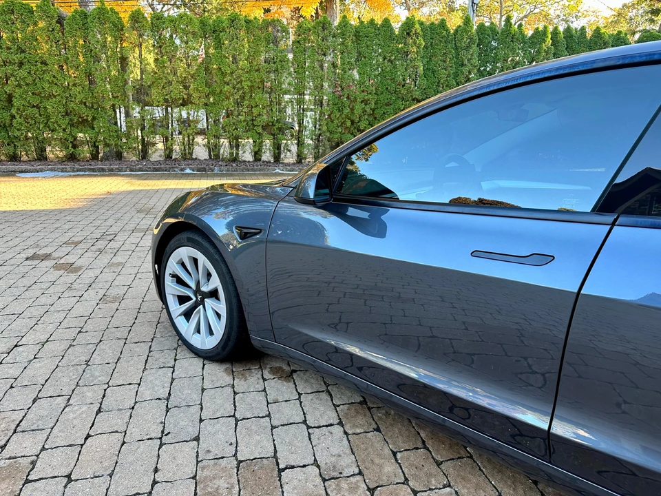 2023 Tesla Model 3 - Image 23 of 31