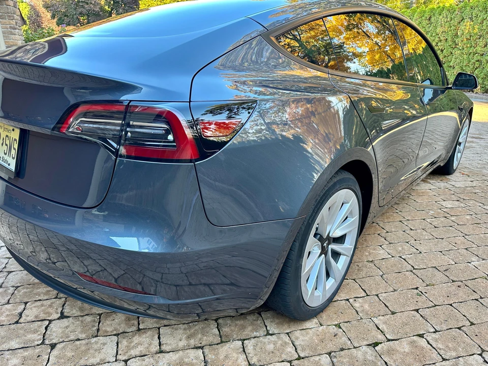 2023 Tesla Model 3 - Image 30 of 31