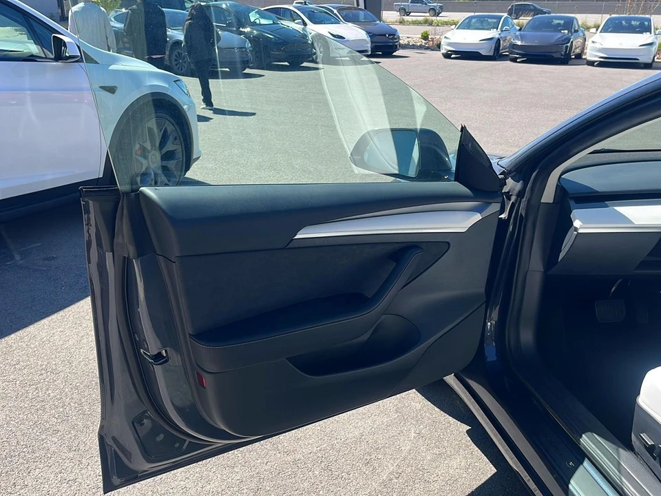 2023 Tesla Model 3 - Image 11 of 21