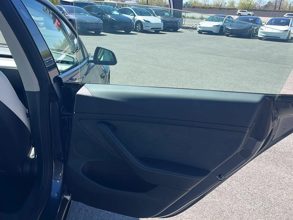 2023 Tesla Model 3 - Image 18 of 21