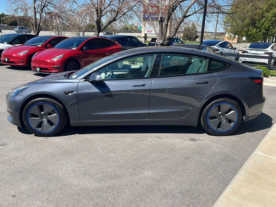 2023 Tesla Model 3 - Image 5 of 21